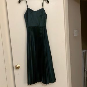 Gianni bini dark green dress